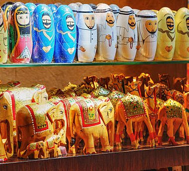 Top 10 Affordable Souvenirs to Buy in Dubai Souqs (With Prices).